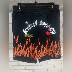 Men’s Size Medium Sweatshorts !Missing Drawstring!